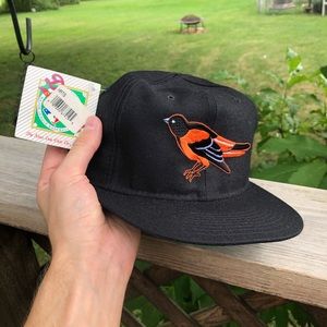 Vintage 90s fitted Baltimore Orioles Hat New Era